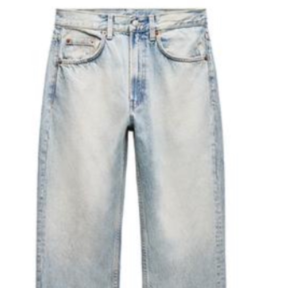 ZARA TRF STRAIGHT LEG JEANS WITH A HIGH WAIST NWT